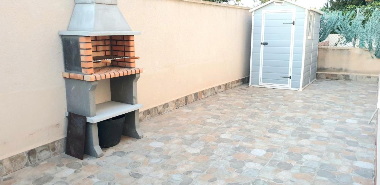 Arco Mediterraneo Chalet Independiente Torrevieja Exteriör bild
