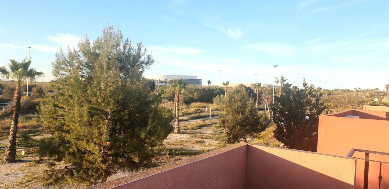 Arco Mediterraneo Chalet Independiente Torrevieja Exteriör bild